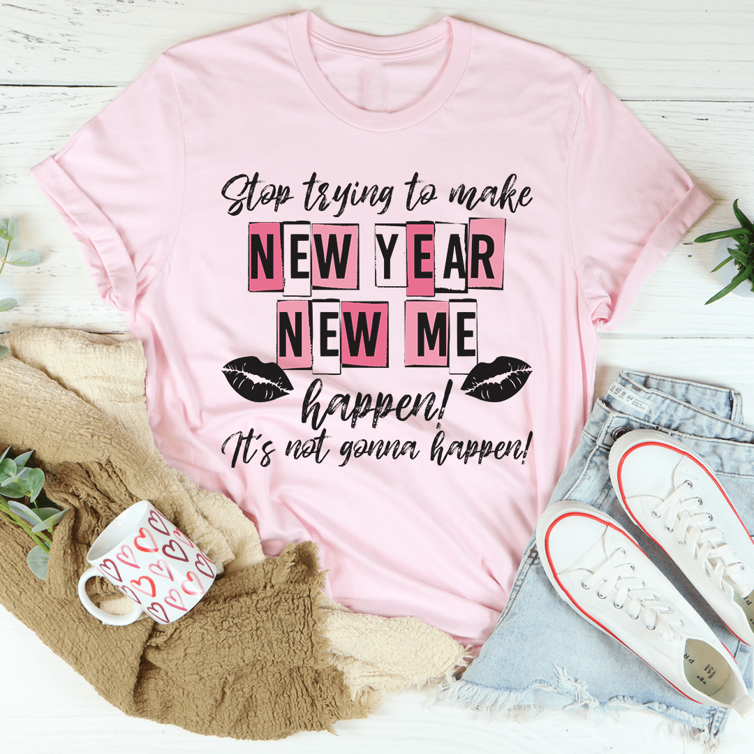 Pink crewneck T-shirt with "NEW YEAR NEW ME" graphic slogan, short sleeves