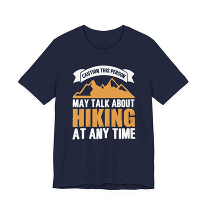 Navy hiking chat T-shirt with mountain graphic and slogan print