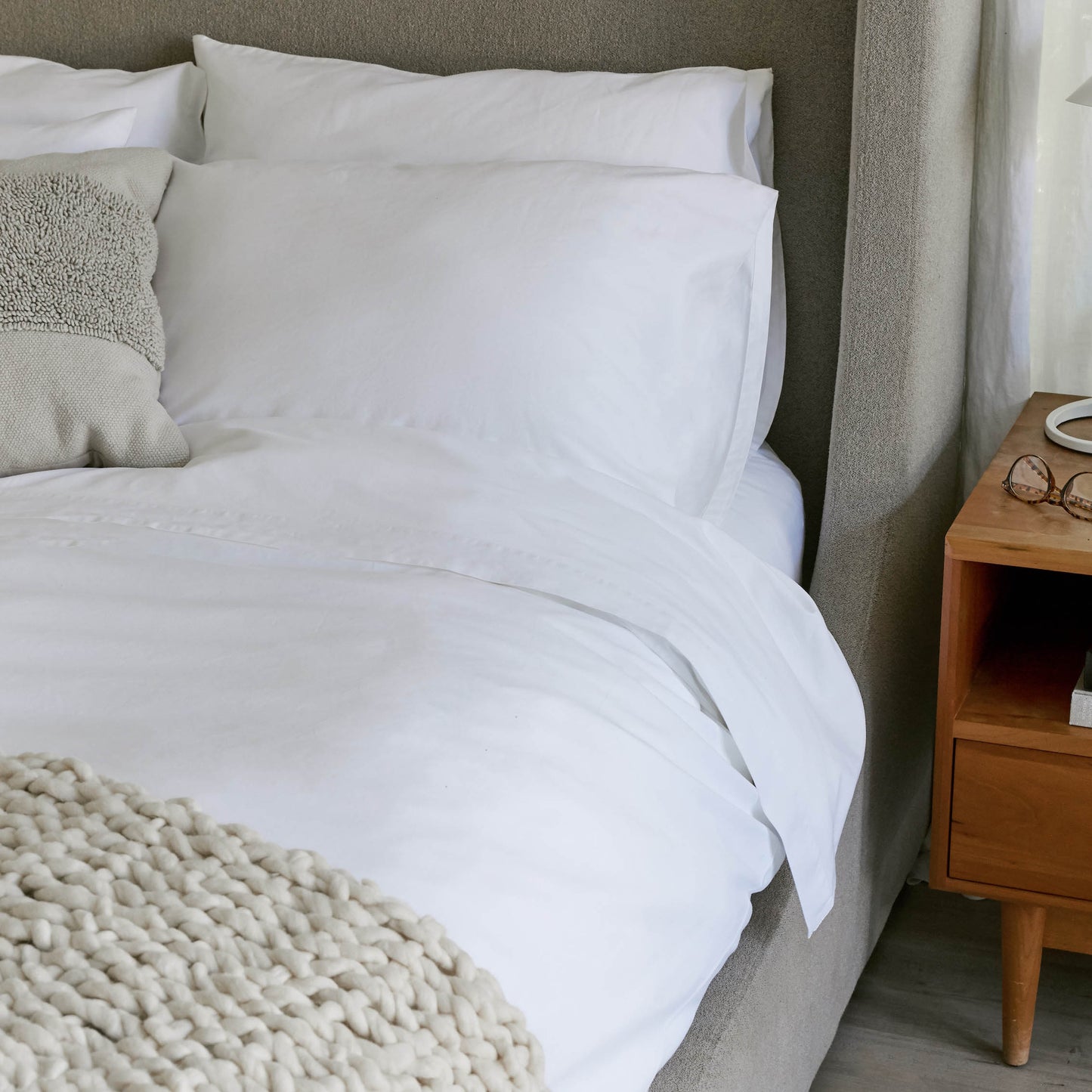 White sateen sheet set with pillowcases and fitted sheet