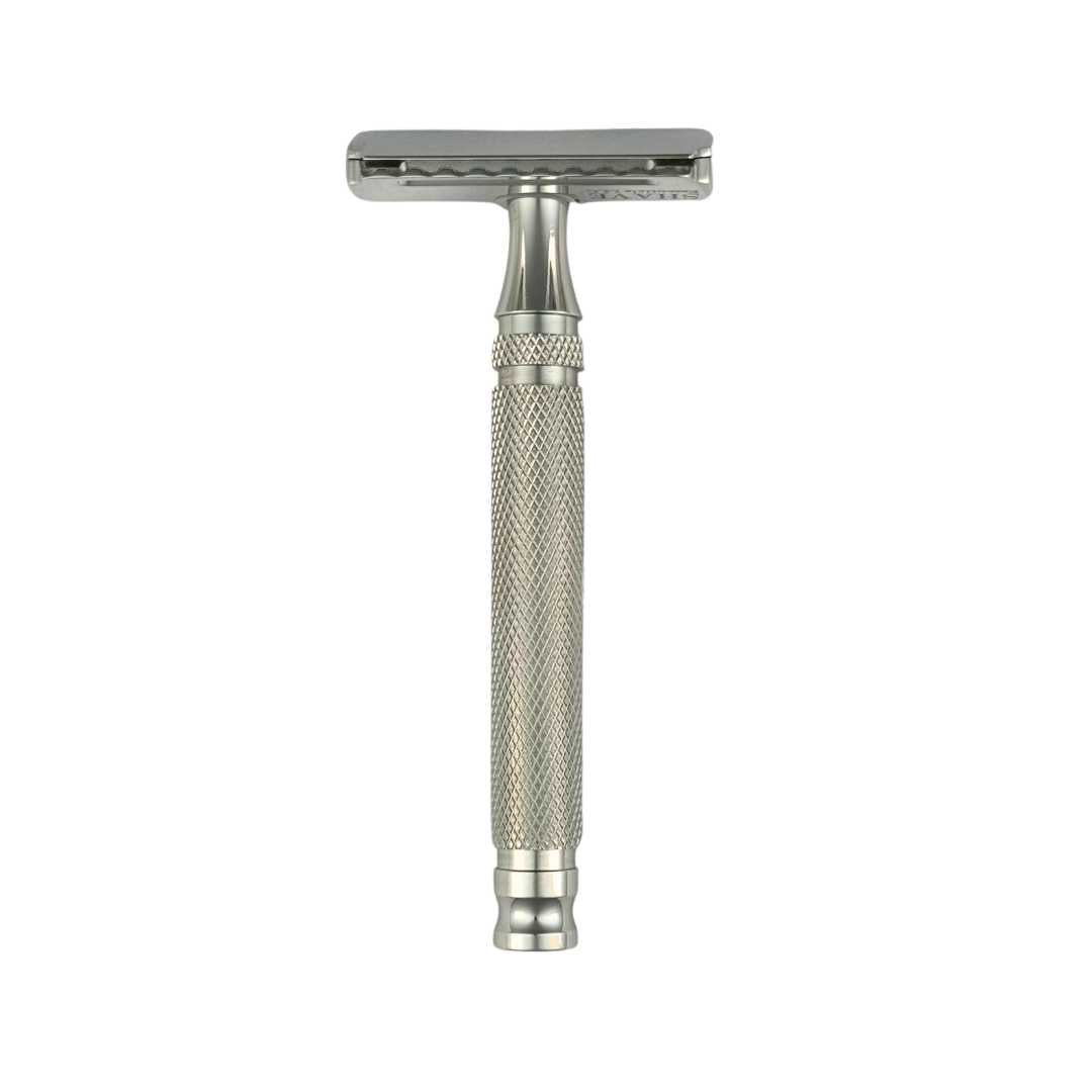 SteelMaster Razor with silver textured handle and chrome safety razor head