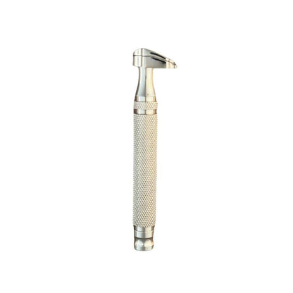 SteelMaster Razor chrome head and ribbed metal handle with textured grip